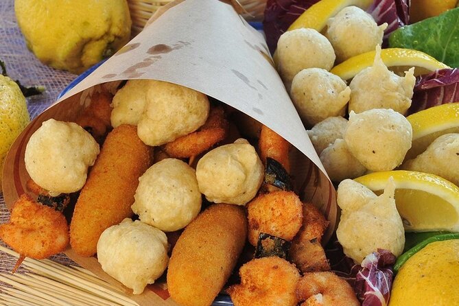 Private Tour: Naples Food Tasting Tour by Vintage Vespa - A private Pizza Margherita class