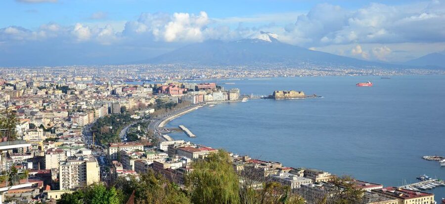 Private Tour: Naples Food Tasting Tour by Vintage Vespa - Guides, drivers, and the private format