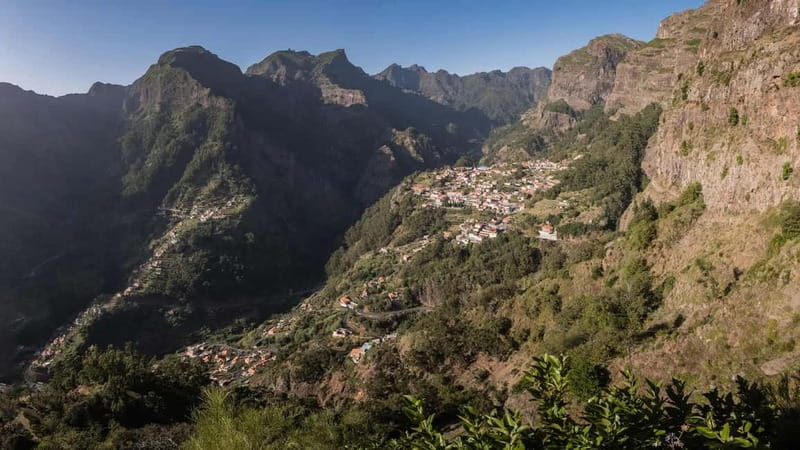 Private Vespa Tour Nun´s Valley,Câmara Lobos,CaboGirão(4hrs) - The guide can make or break this tour