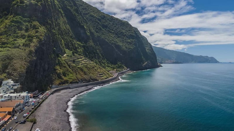 Private Vespa West Tour-Seixal,São Vicente,Porto Moniz(4hr) - Reaching Encumeada Pass above 1,000 meters