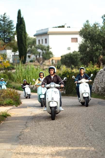 Puglia by Vespa: 3-Hour Tour of Polignano a Mare, Conversano, and Monopoli - Why a Vespa Works So Well in Puglia