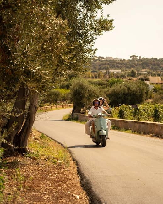Puglia by Vespa: 3-Hour Tour of Polignano a Mare, Conversano, and Monopoli - Guide Quality and Group Atmosphere
