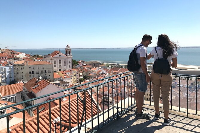 Rent a Scooter in Lisbon | Explore Freely with a Honda PCX - Making the most of the 350 kilometer tank range