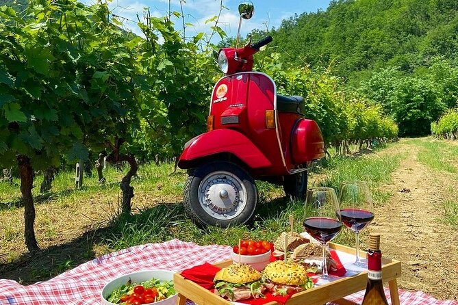 Rent a vintage Vespa for a whole day in Alba - Practical Booking Advice for a Smooth Day
