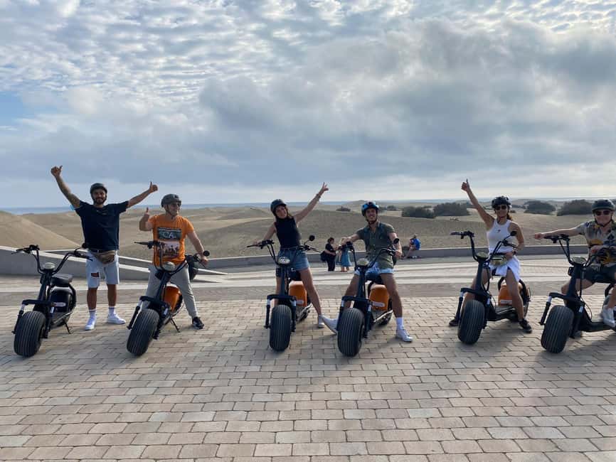 Rent e-Scooter 2 seat from 1 till 4 Hour: Explore Maspalomas - Getting started with the map and phone holder