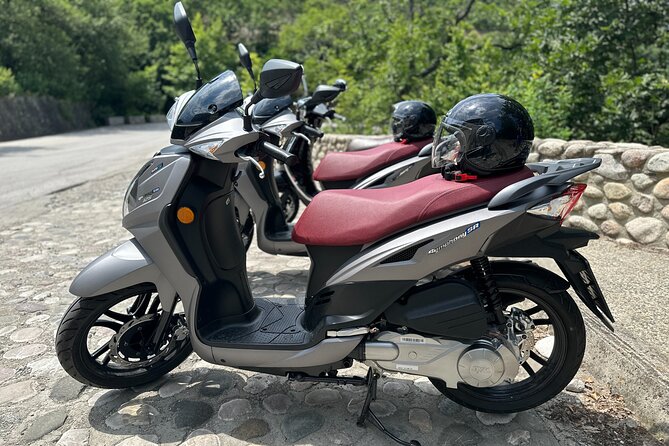 Ride On The Rocks Meteora | Scooter and E-bike Rentals - Choosing between a scooter and an e-bike