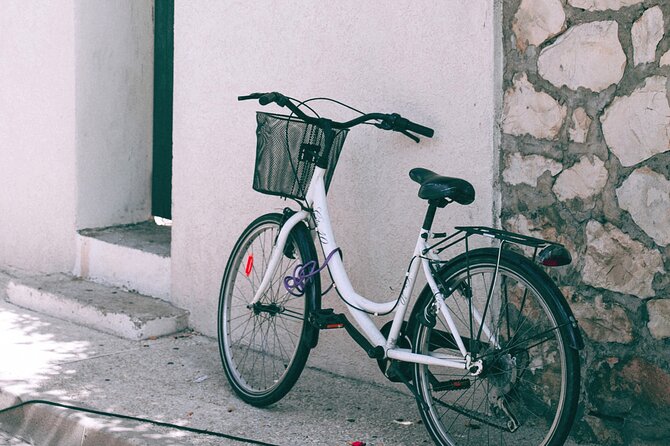 Ride the Walls - Riding Luccaβs broad city walls