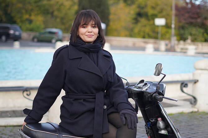 Roma Vespa Tour Pick-up from Hotel - Meeting at Caffe Roma near the Colosseum