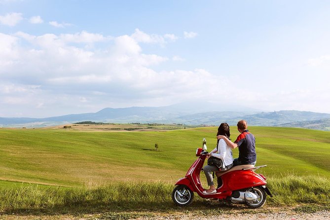 Romantic Vespa Tour and Wine Tasting - The experience at a glance