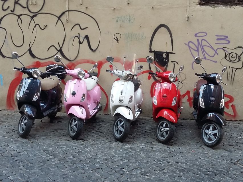 Rome by night on Vespa - Why a Vespa works so well in Rome after dark