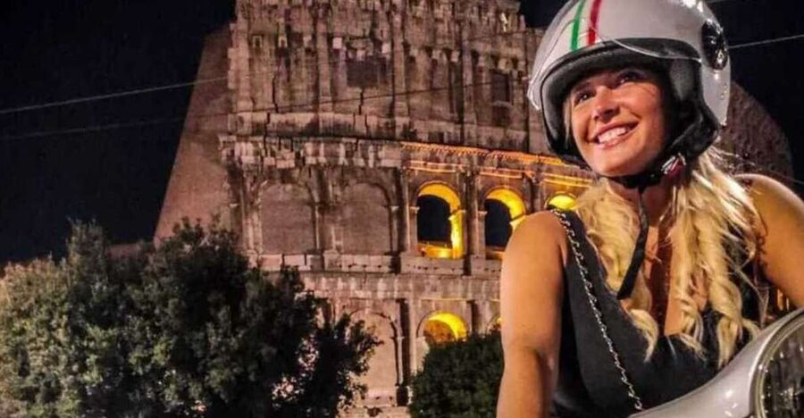 Rome by Night Vespa Tour With Driver/Private Guide - Imperial Fora and the Colosseum after dark