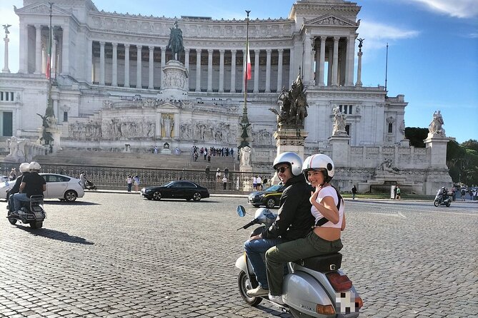 Rome by Vespa: Classic Rome Tour with Pick up - Aventine Hill and the Orange Garden