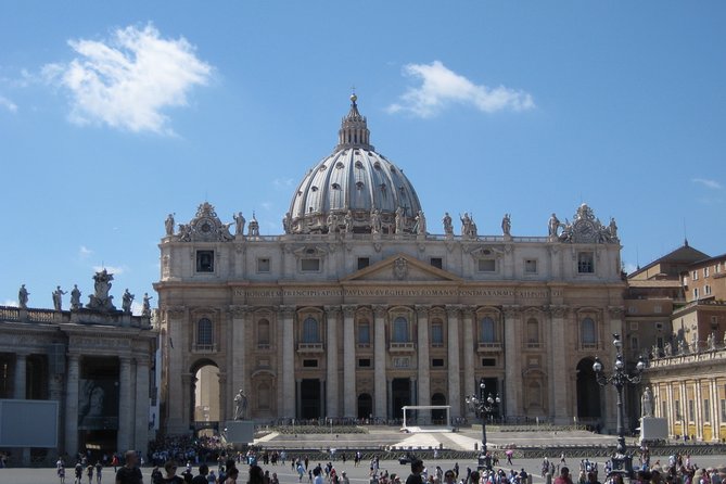 Rome by Vespa Semi Private Tour | MAX 6 PEOPLE GUARANTEED - Largo Argentina, the Spanish Steps, and Trevi Fountain