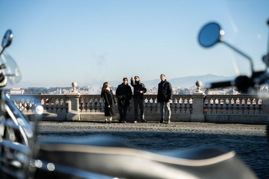 Rome: Day and Night Private Vespa Tour with Hotel Pickup - Aventine Hill and Giardino degli Aranci