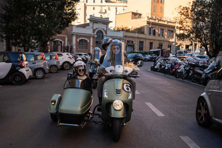 Rome: Evening Vespa Sidecar City Tour - Piazza Venezia sets the Roman stage