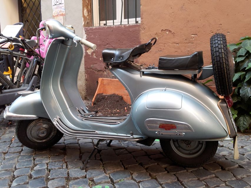 Rome: Half-Day Tour by Vespa with Driver - Why a Vespa works so well in Rome