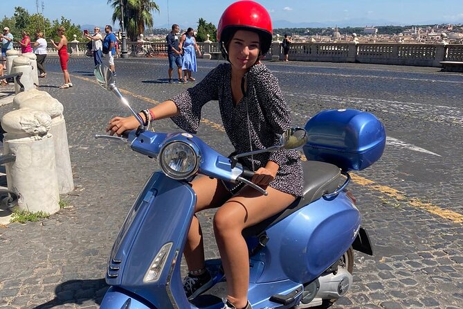Rome Highlights by Vespa Private guided Tour - Piramide Cestia and Rome’s ancient districts