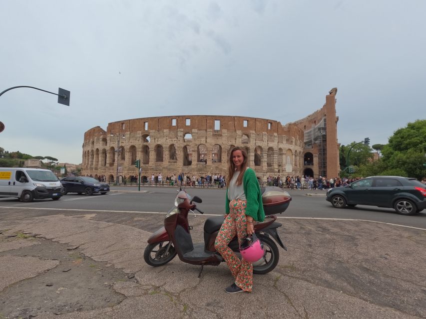 🛵 Rome: Private Scooter Guided Tour, Day - Night Ride💘🛵 - From the Colosseum to the Mouth of Truth