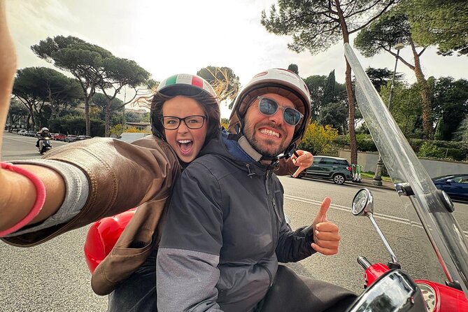 Rome Private Vespa Tour Pick-up from Hotel - Starting Near the Colosseum