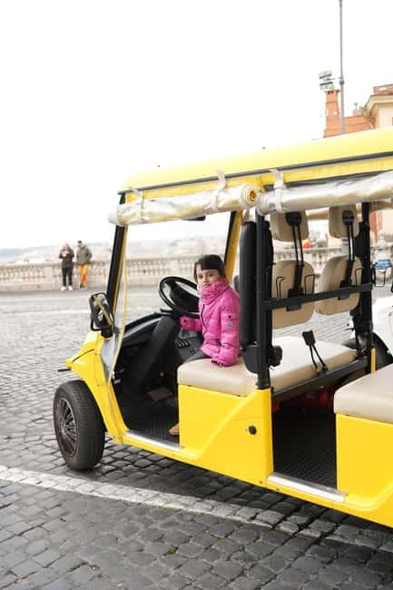Rome Vespa Experience with Professional Photoshoot - Key points at a glance