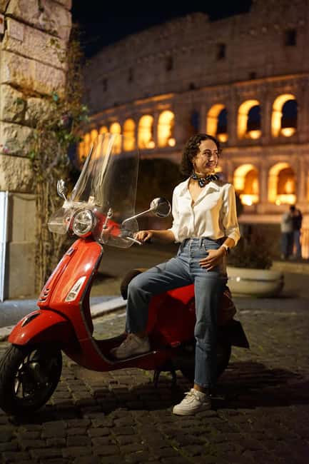 Rome: Vespa Night Experience with Aperol Spritz & Photos - Why Rome works so well after dark
