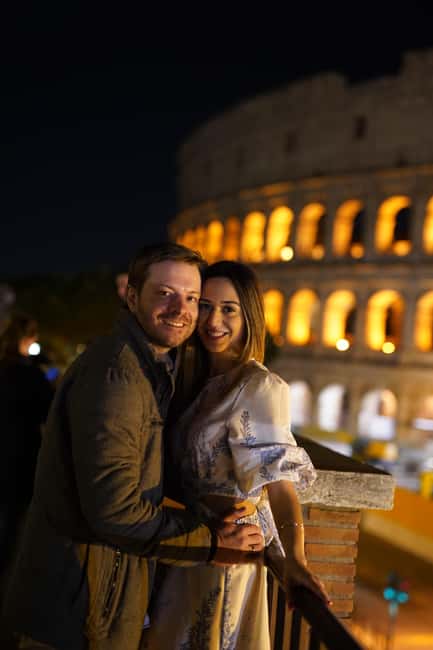 Rome: Vespa Night Experience with Aperol Spritz & Photos - Meeting near Caffe Roma and getting ready