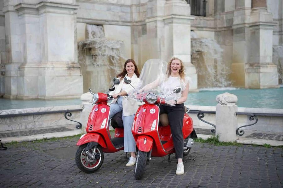 Rome: Vespa Photo Tour with City Center Pickup - Passing the Circus Maximus and reaching the Orange Garden