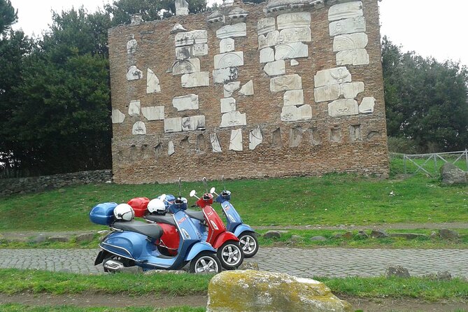 Rome Vespa Primavera 125 cc Rental - 48 Hours Rental - Why a Vespa works well in central Rome