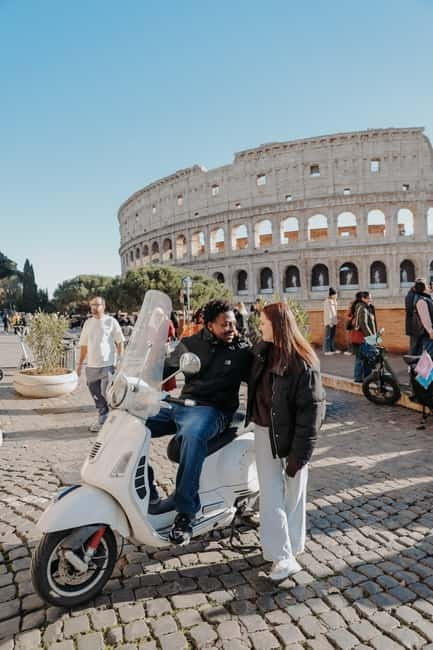 Rome: Vespa Ride in the Streets with Photography - Gianicolo Hill and Rome from above
