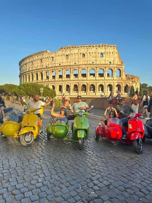 Rome: Vespa Sidecar Tour with Hotel Transfers & Gelato - Piazza Venezia and the Colosseum