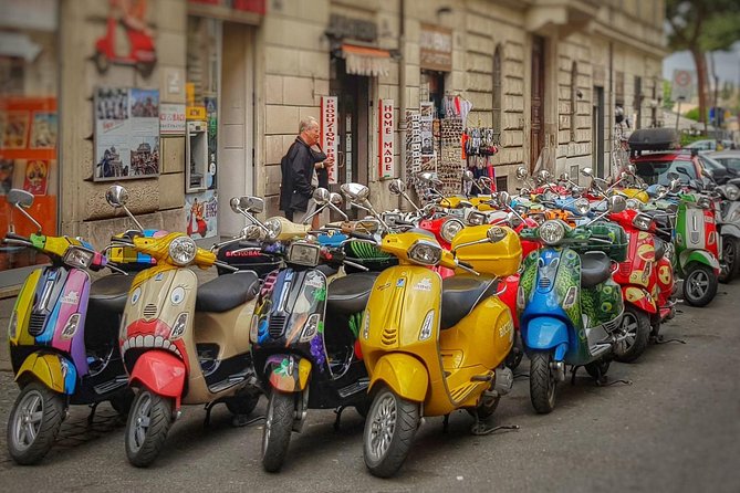 Rome Vespa Small Group Sightseeing Tour, 3 Hour Experience - The important point: you ride behind the driver