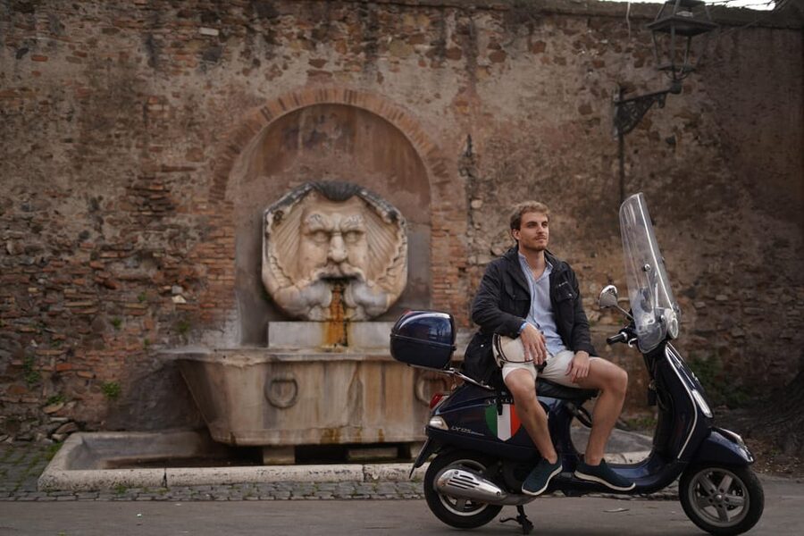 Rome: Vespa Tour with Photo services Small‑Group Highlights - What the photo package is really worth