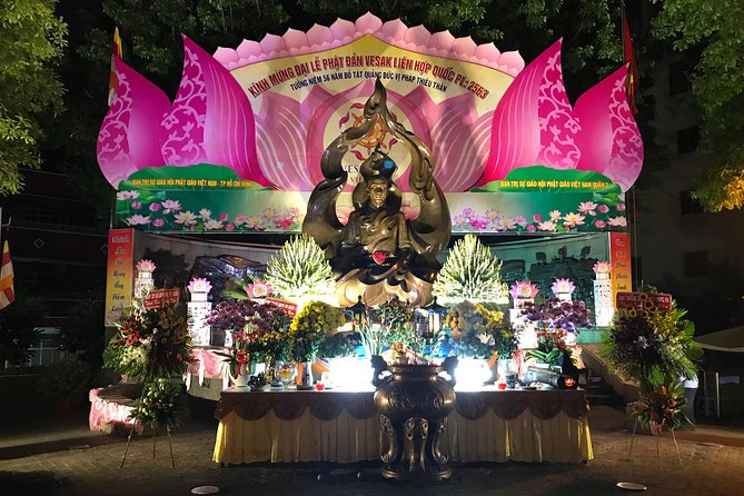 Saigon After Dark & Food Tour By Scooter - Thich Quang Duc Memorial and an old apartment district