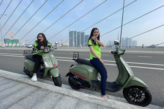 Saigon Morning and Afternoon Adventure by Vespa - Coffee and birds in Tao Dan Park