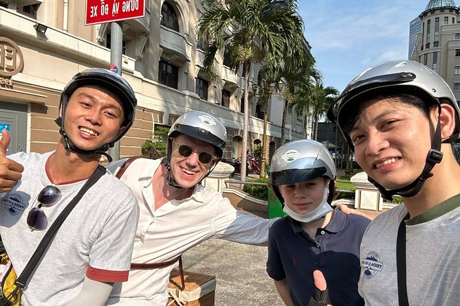 Saigon Secrets - Half Day Tour With Vintage Vespa - Quan Am Pagoda and Chinatown traditions