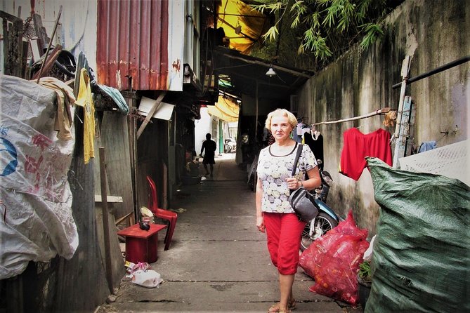 Saigon Slum tour, Chillspots tour by scooter | Female driver - Who will enjoy this tour most?