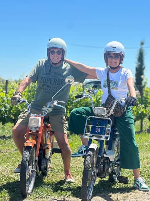 Saint-Emilion: Vintage moped rides and tours - Language, group format, and timing