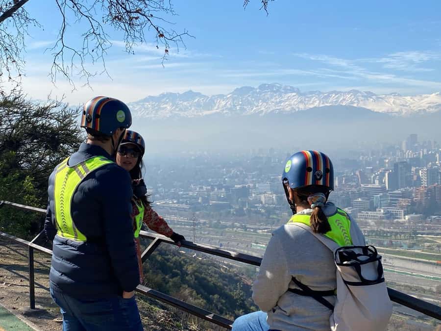 Santiago sunset tour on an electric scooter. City and nature - Japanese Garden and the quieter side of the park