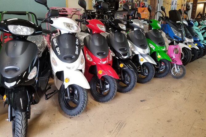 Savannah Scooter and Trike Rental with Helmet - Service That Helps Nervous Riders