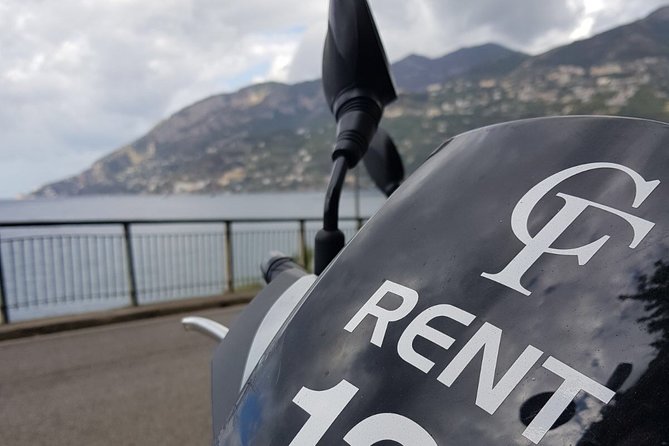 Scooter rental on the Amalfi Coast - Capturing the day with the available GoPro