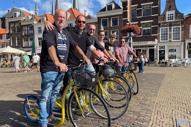 Scooter tour in and around Delft - Starting at De Delf, Oude Delft 113
