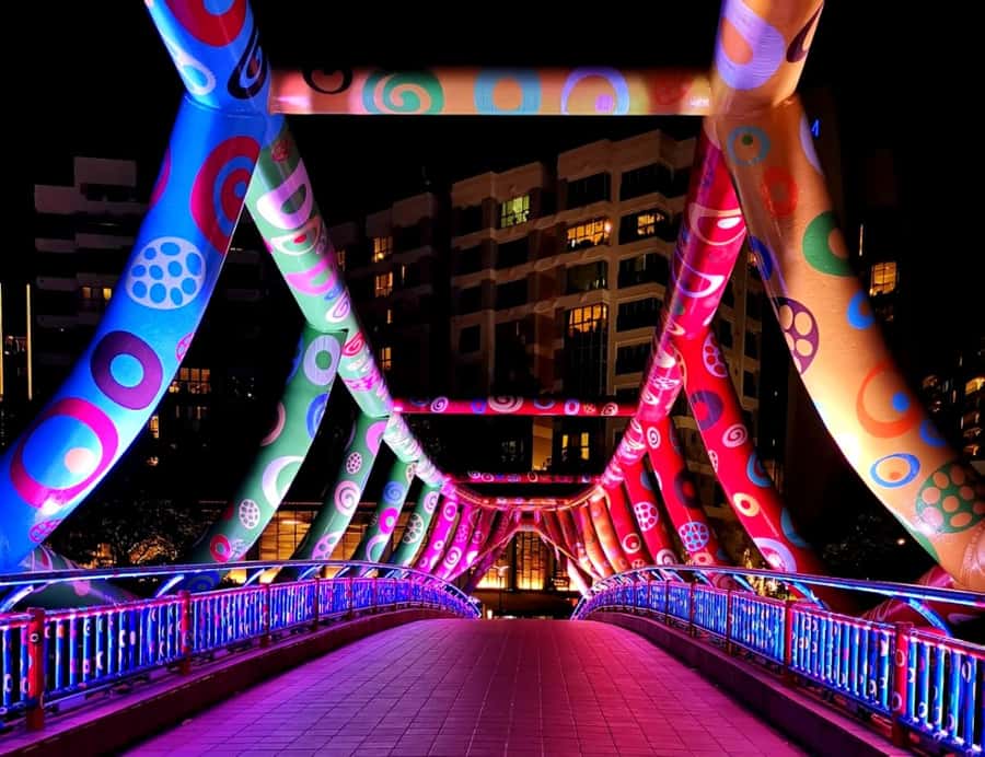 Secrets of Singapore Kick Scooter Tour with Dinner - Fortune Centre and Rochor’s sweet finish