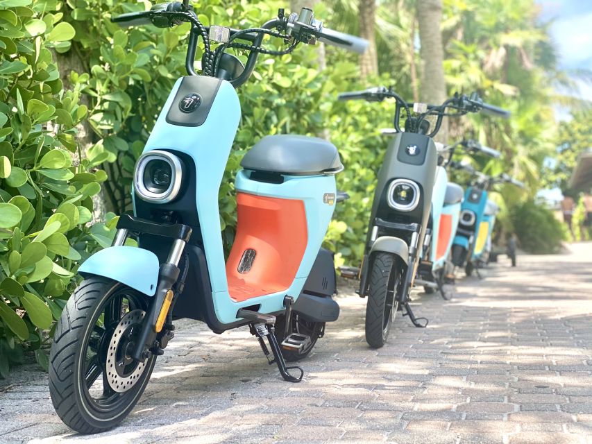 Segway Electric Moped Tour - Fun Activity Downtown Naples - Returning to Tin City