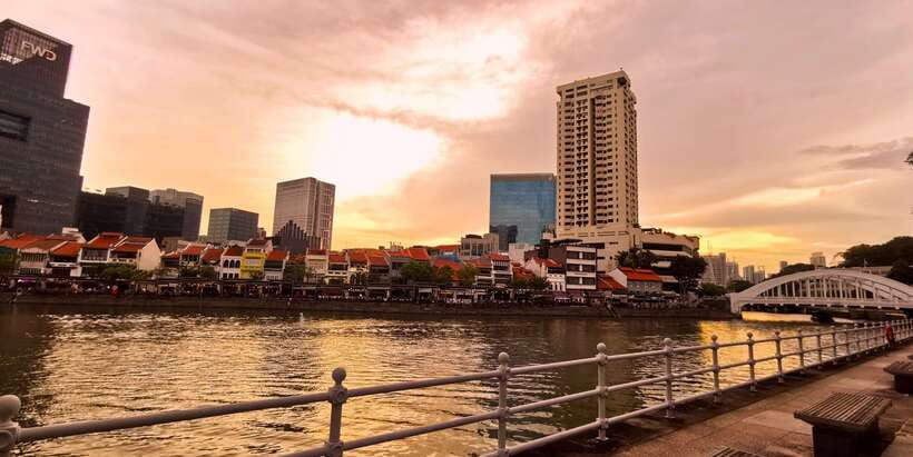 Singapore: Sunset City Tour by Kick Scooter - What the $54 price delivers