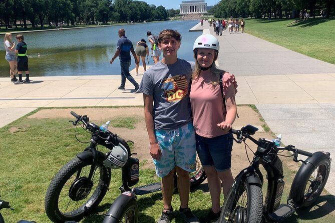 Small Group 5-Hour DC Tour via Electric Scooter for Ages 16+ - World War II and Korean War memorials