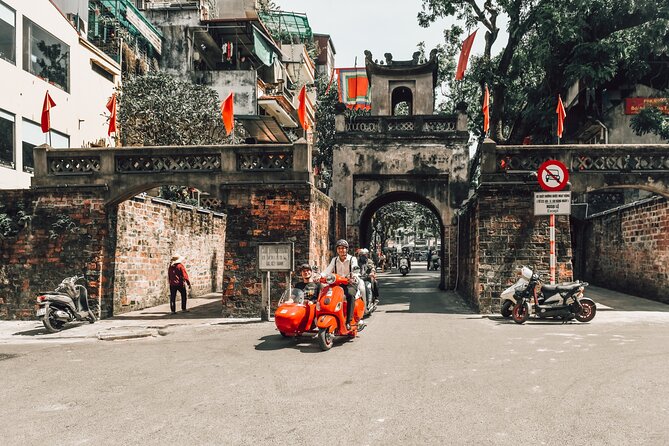 Small Group Vespa Sidecar Tour in Hanoi - O Quan Chuong and Dong Xuan Market