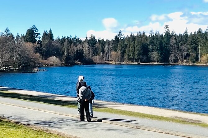 Stanley Park Seawall E-scooter Rental with Self Guided map - Lost Lagoon, Birds, and a Change of Pace