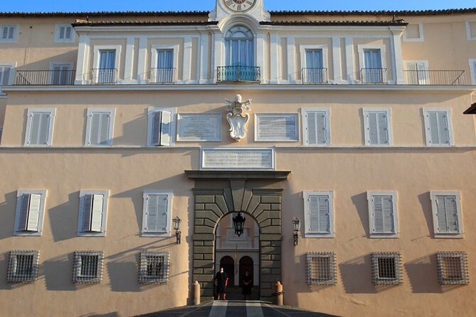 Surroundings of Rome on Vespa - What this Vespa tour actually offers