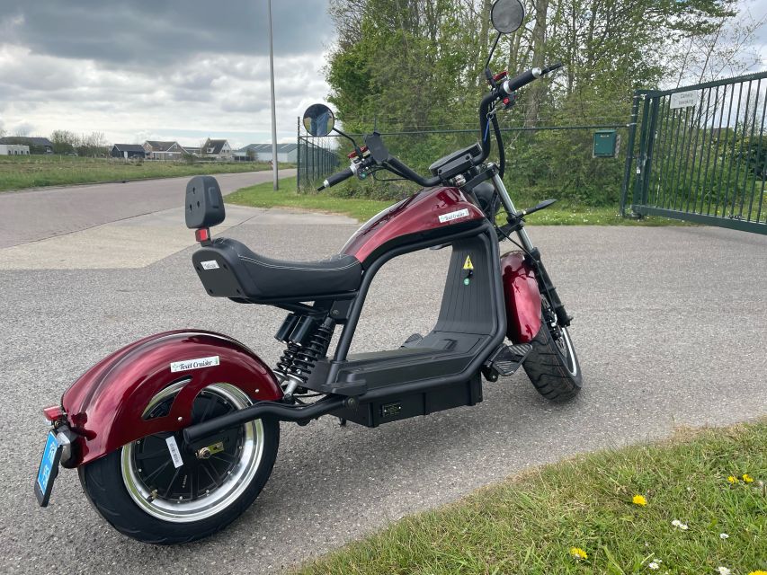 Texel: Explore Texel with a Café Cruiser E-scooter - Why an e-scooter works well on Texel