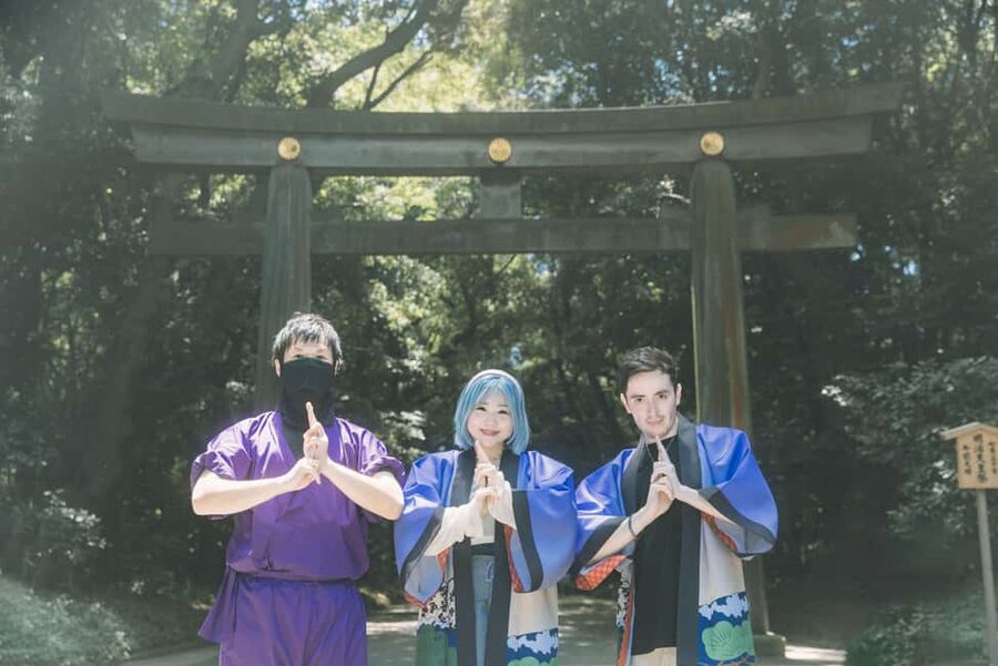 Tokyo: Ninja E-Scooter Tour with English Speaking Guide - Riding through West Shinjuku